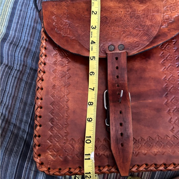 Mexican Aztec Calendar Messager leather bag. - Picture 7 of 9